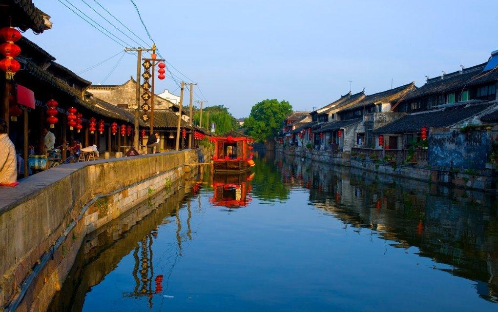 鼠标总是莫名其妙的灭灯、失灵。。然后拔下再插上就又好使了？