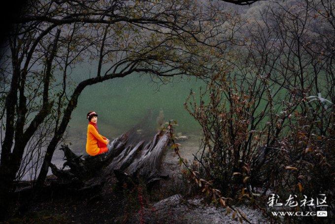 江苏死刑犯抱字典研究，递交了182页文稿，1994年法院改判：死缓